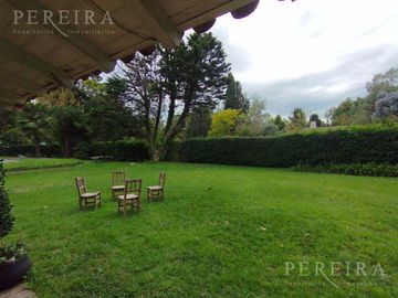 Casa - Quinta , Barrio San Luis , Manuel Alberti -  2100m2 lote y 111m2 cubiertos
