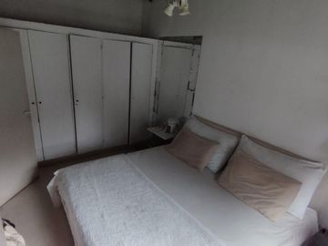 Casa - Quinta , Barrio San Luis , Manuel Alberti -  2100m2 lote y 111m2 cubiertos