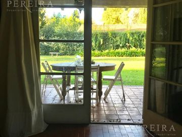 Casa - Quinta , Barrio San Luis , Manuel Alberti -  2100m2 lote y 111m2 cubiertos