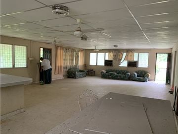 Se Vende Casa en Coronado A Pasos de la Playa
