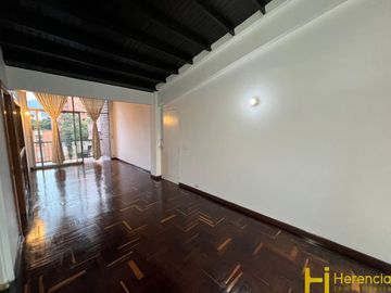 Apartamento en Venta Ubicado en Medellín Codigo 945