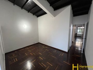 Apartamento en Venta Ubicado en Medellín Codigo 945