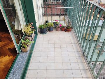 Venta - Depto 3 ambientes   dependencia y cochera!