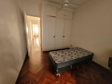Venta - Depto 3 ambientes   dependencia y cochera!