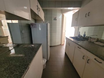 Venta - Depto 3 ambientes   dependencia y cochera!