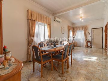 Venta Casa 5 ambientes en Haedo Sur
