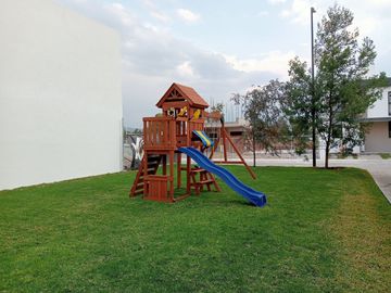 CORREGIDORA, PREVENTA CASA 3 RECÁMARAS , 3 BAÑOS DESDE $3,700,000 NJ-
