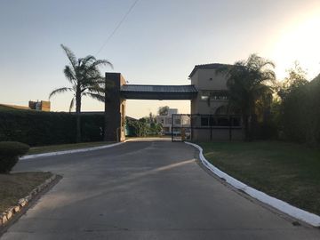 Venta. Terreno 800 m2. San Luis, Juana Koslay, Bº El Campestre