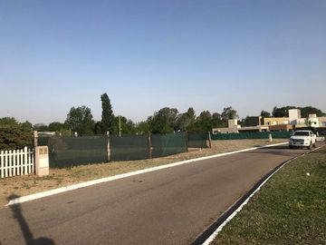 Venta. Terreno 800 m2. San Luis, Juana Koslay, Bº El Campestre