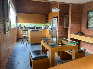 CASA EN VENTA EN ALTO DE LAS PALMAS