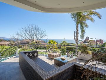 Casa con amplia vista en Jardín del Mar
