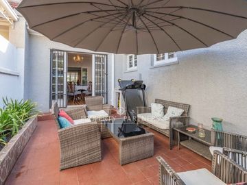 Acogedora casa en barrio Miraflores