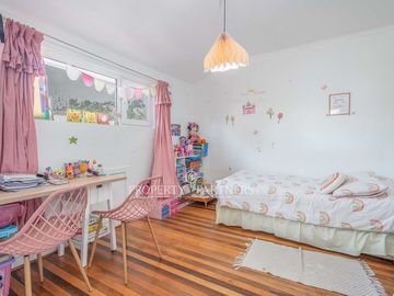 Acogedora casa en barrio Miraflores