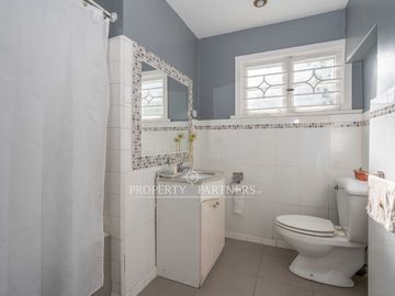 Acogedora casa en barrio Miraflores