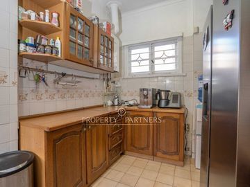 Acogedora casa en barrio Miraflores