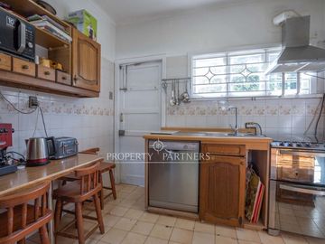 Acogedora casa en barrio Miraflores