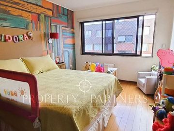 Excelente departamento en barrio poniente