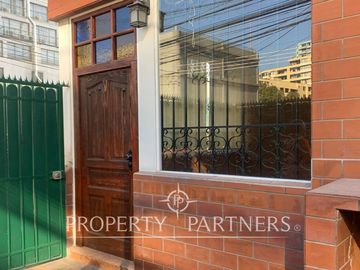 Oportunidad Amplia Casa Calle Limache