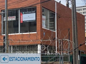 Oportunidad Amplia Casa Calle Limache