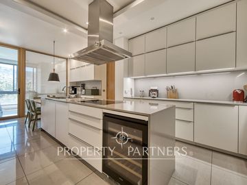 Extraordinario departamento, muy privado y exclusivo