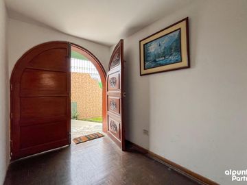 Casa en  Venta frente Parque las Leyendas San MIguel 246mt2