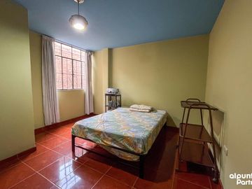 Amplia Casa en Venta en Urb San Diego -San Martin de Porres