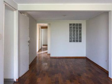 ¡Venta de amplio departamento en San Antonio de Carabayllo!