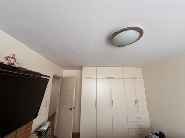 Duplex en Venta en San Isidro de 04 dormitorios.