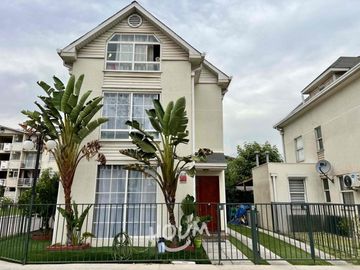 CASA EN CONDOMINIO