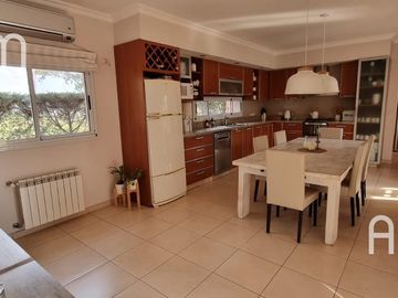 Casa de 4 dormitorios en venta | Quintas del Sol