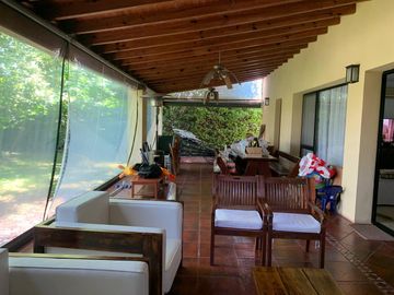 Casa al río en Santa María de Tigre-4 dormitorios