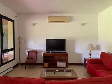 Casa al río en Santa María de Tigre-4 dormitorios