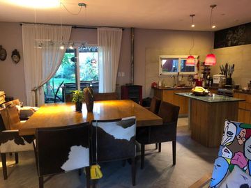 Oportunidad Unica! Excelente Propiedad en Venta con 3 Dormitorios y Amplio Parque | Zona de Quintas