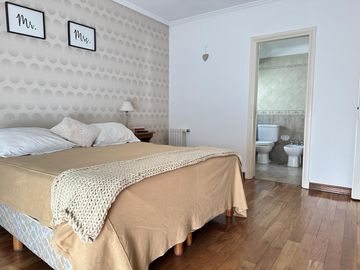 Venta Casa 6 Amb con pileta climatizada en Barrancas de Guido