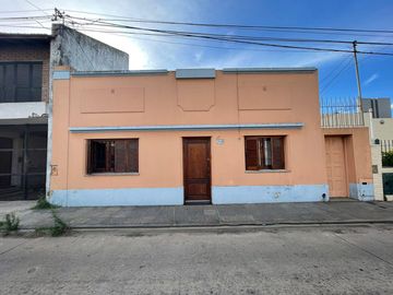 Casa en  zon residencial Lujan