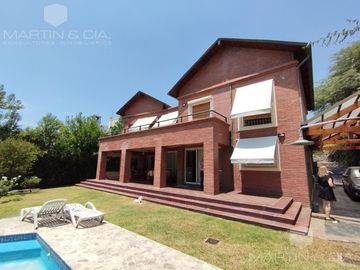 CASA EN COUNTRY LAS DELICIAS