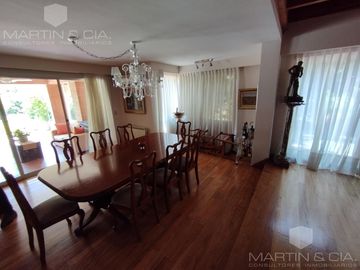 CASA EN COUNTRY LAS DELICIAS
