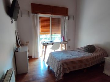 CASA EN COUNTRY LAS DELICIAS