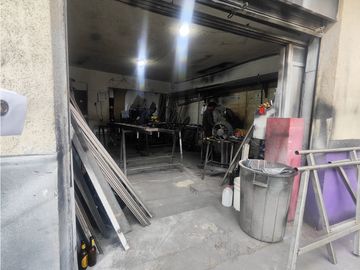 La Estrada Casa + 2 locales comerciales venta ¡Vivienda y Comercio!