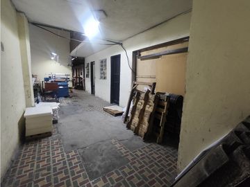 La Estrada Casa + 2 locales comerciales venta ¡Vivienda y Comercio!