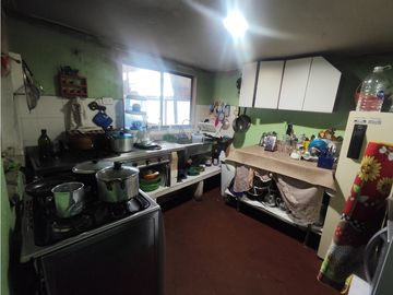La Estrada Casa + 2 locales comerciales venta ¡Vivienda y Comercio!
