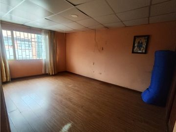 La Estrada Casa + 2 locales comerciales venta ¡Vivienda y Comercio!