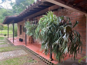 FINCA VEREDA EL TOTUMO, GIRARDOTA, ANTIOQUIA