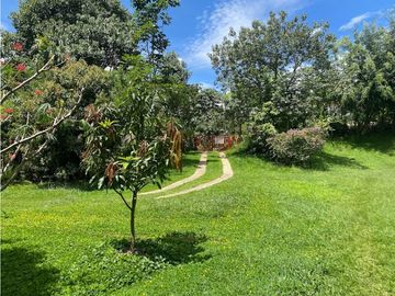 FINCA VEREDA EL TOTUMO, GIRARDOTA, ANTIOQUIA