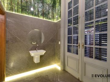 Espectacular casa a metros de Plaza San Martín, ex Casa Foa