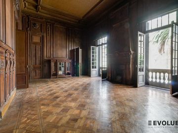 Espectacular casa a metros de Plaza San Martín, ex Casa Foa