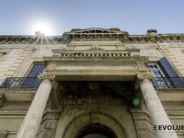 Espectacular casa a metros de Plaza San Martín, ex Casa Foa
