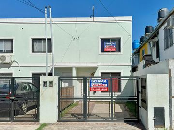 Duplex en Venta en Hurlingham