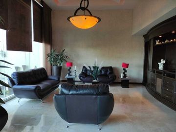 Casa en venta en Bugambilias 2da. sección