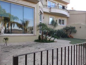 Casa en venta en Bugambilias 2da. sección